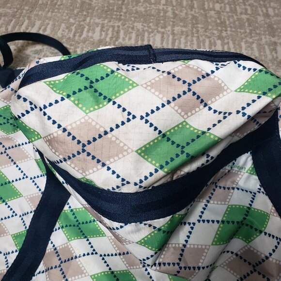 LeSportsac 80's Retro Classic Argyle Diamond Pattern Weekender Tote 24"x21"x14" - Picture 14 of 16